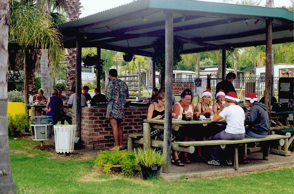 Batemans Bay Holiday Park & Hostel Eksteriør billede